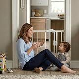 Safetots Pressure Fit Self Closing Stair Gate 68.5-75cm White view 7