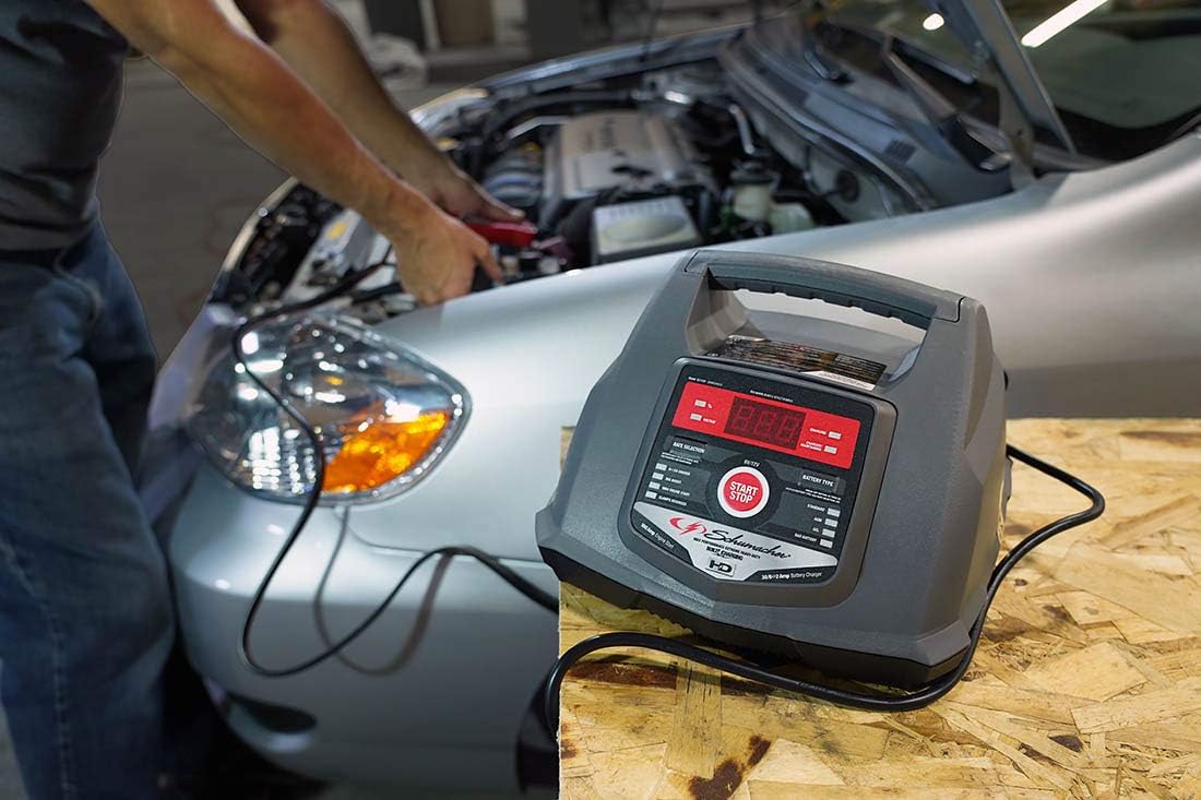 Schumacher SC1281 6/12V Fully Automatic Battery Charger and 30/100A Engine Starter with Advanced Diagnostic Testing: Automotive