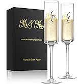Cute Mr and Mrs Wedding Champagne Flutes, Engagement Gifts for Couples, Bride and Groom Toasting Glass, Cool Bridal Shower Gift, Unique Gifts Idea for Anniversary Newlyweds, Newly Engaged Couples