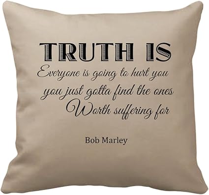 Bob Marley Verite Est Citation Anglais Citation Amour Citation Sur La Vie Coussin Avec Dictons Sur Les Mots Home Decor Cadeau Marron Cushion With Infill Amazon Fr Cuisine Maison