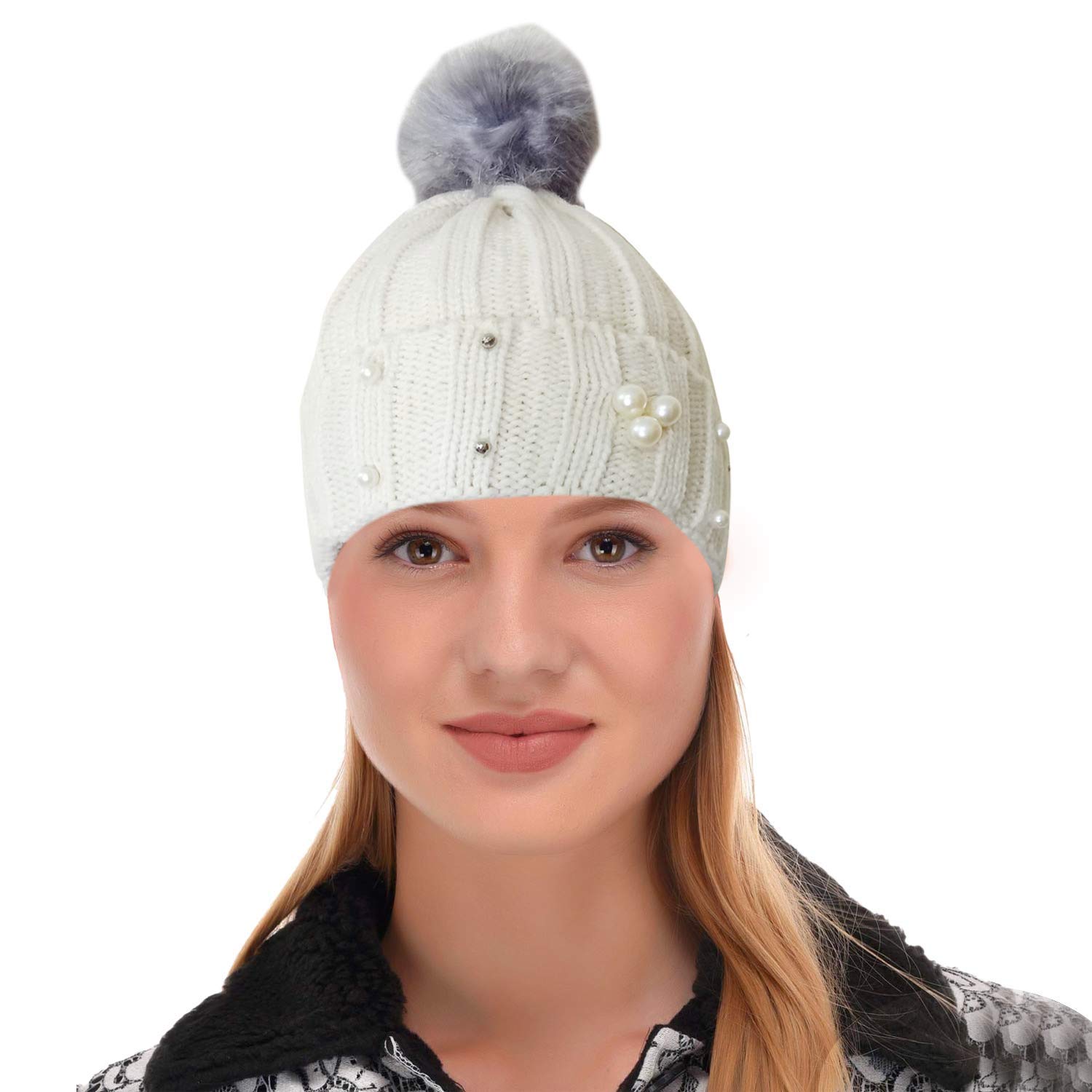 stylish winter cap for girl