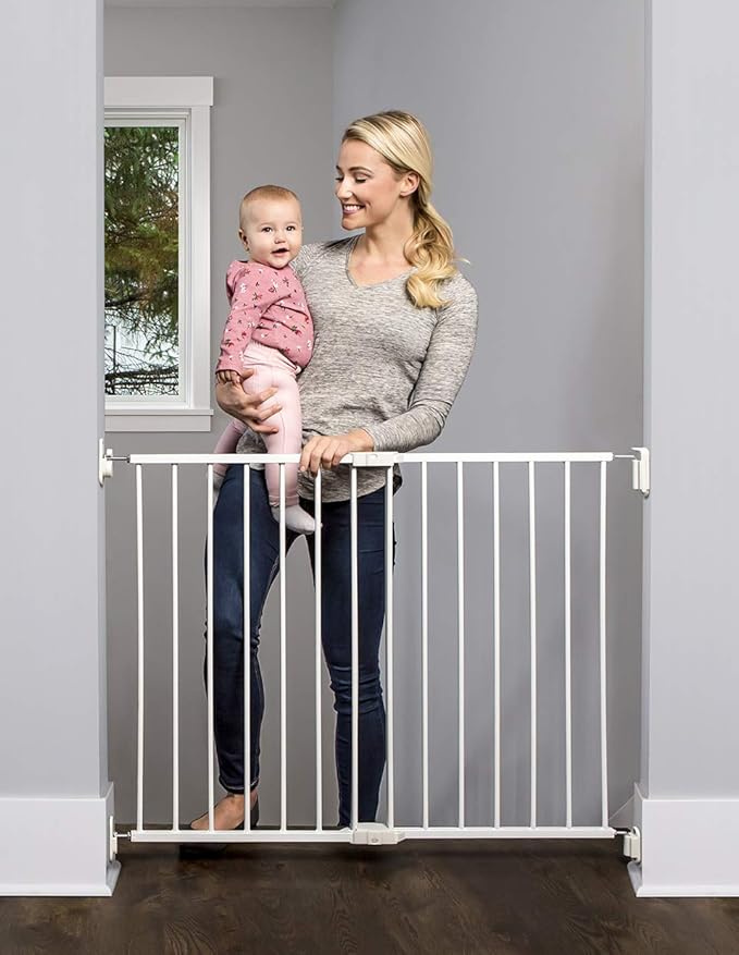 regalo top of stair safety gate model 1250