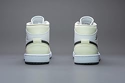 Nike Women's WMNS Air Jordan 1 Mid Trainers, Beige, 6