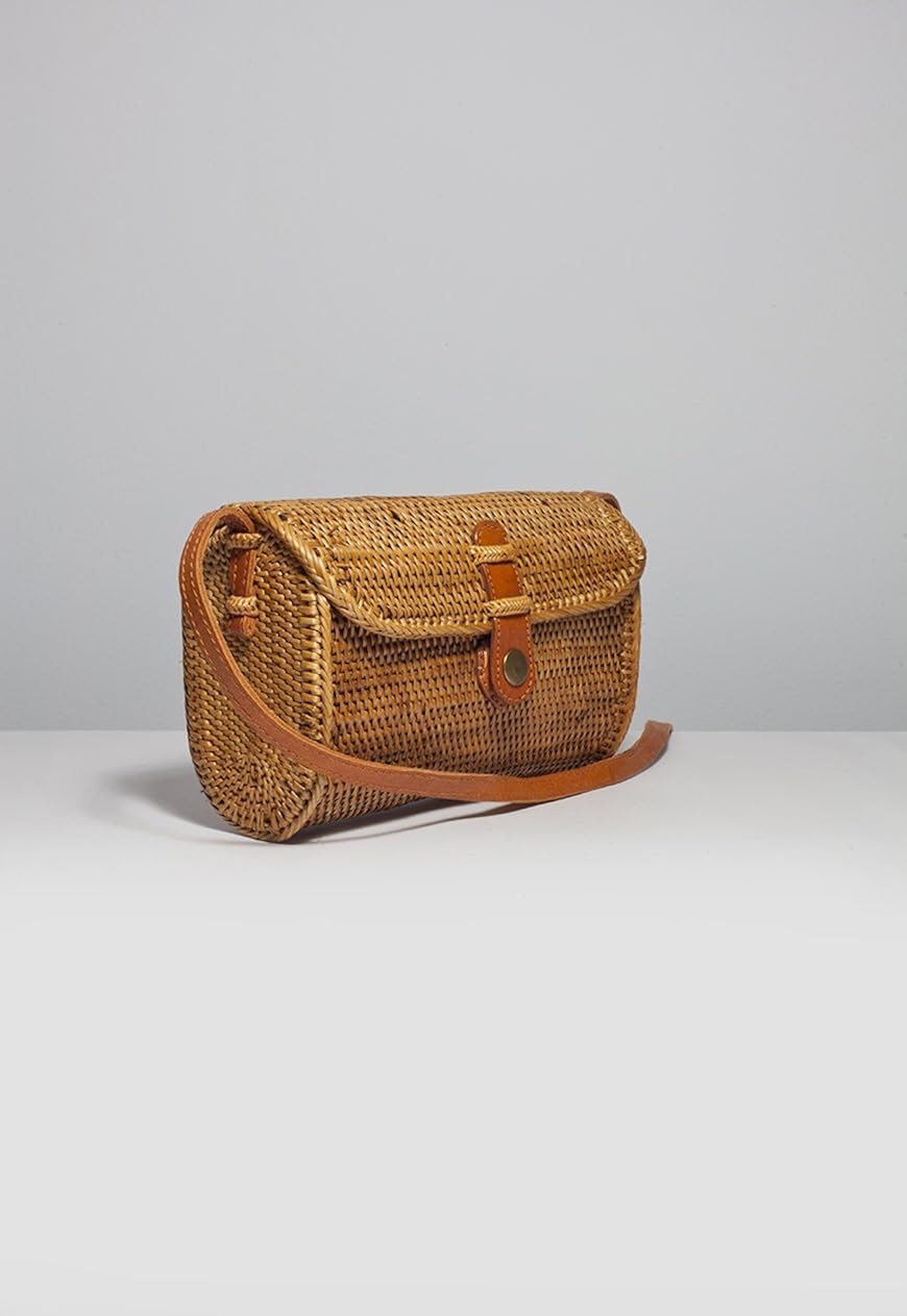 basket clutch bag
