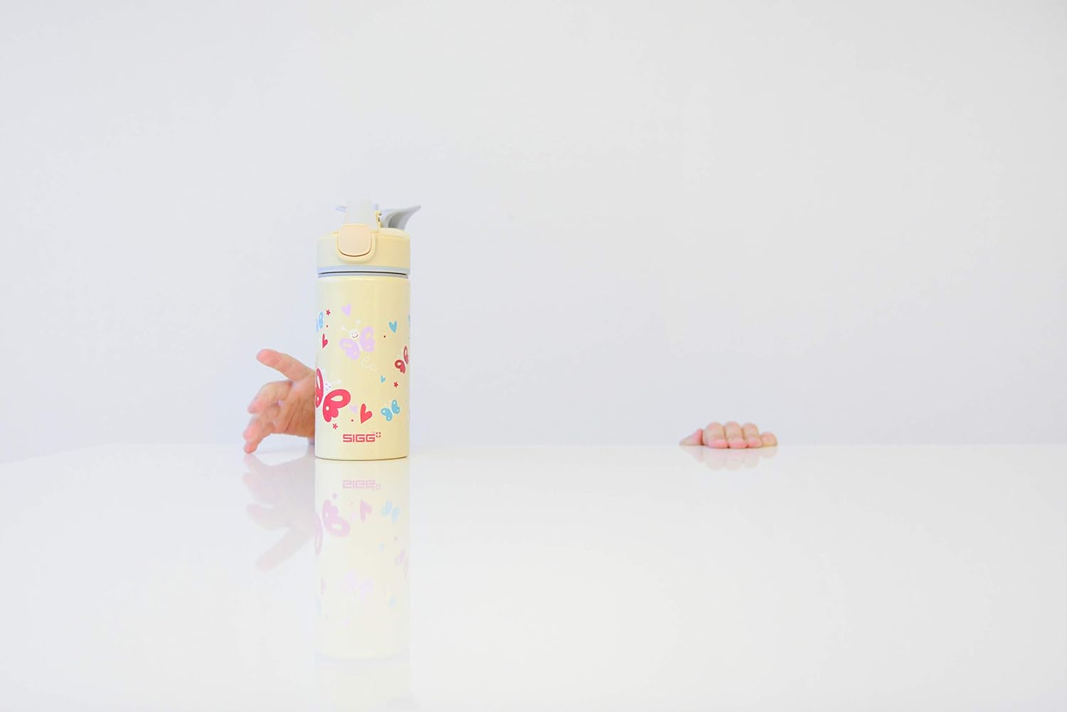 Sigg, Aluminium Kids Water Bottle, Miracle Butterfly, With Straw, Leakproof, Lightweight, BPA Free, Climate Neutral Certified - Image 5