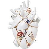 Seletti Love in Bloom Kintsugi Porcelain and Gold | Love in Bloom Kintsugi Seletti: design heart vase inspired by Japanese artDiscover Love in Bloom Kintsugi Seletti, the c