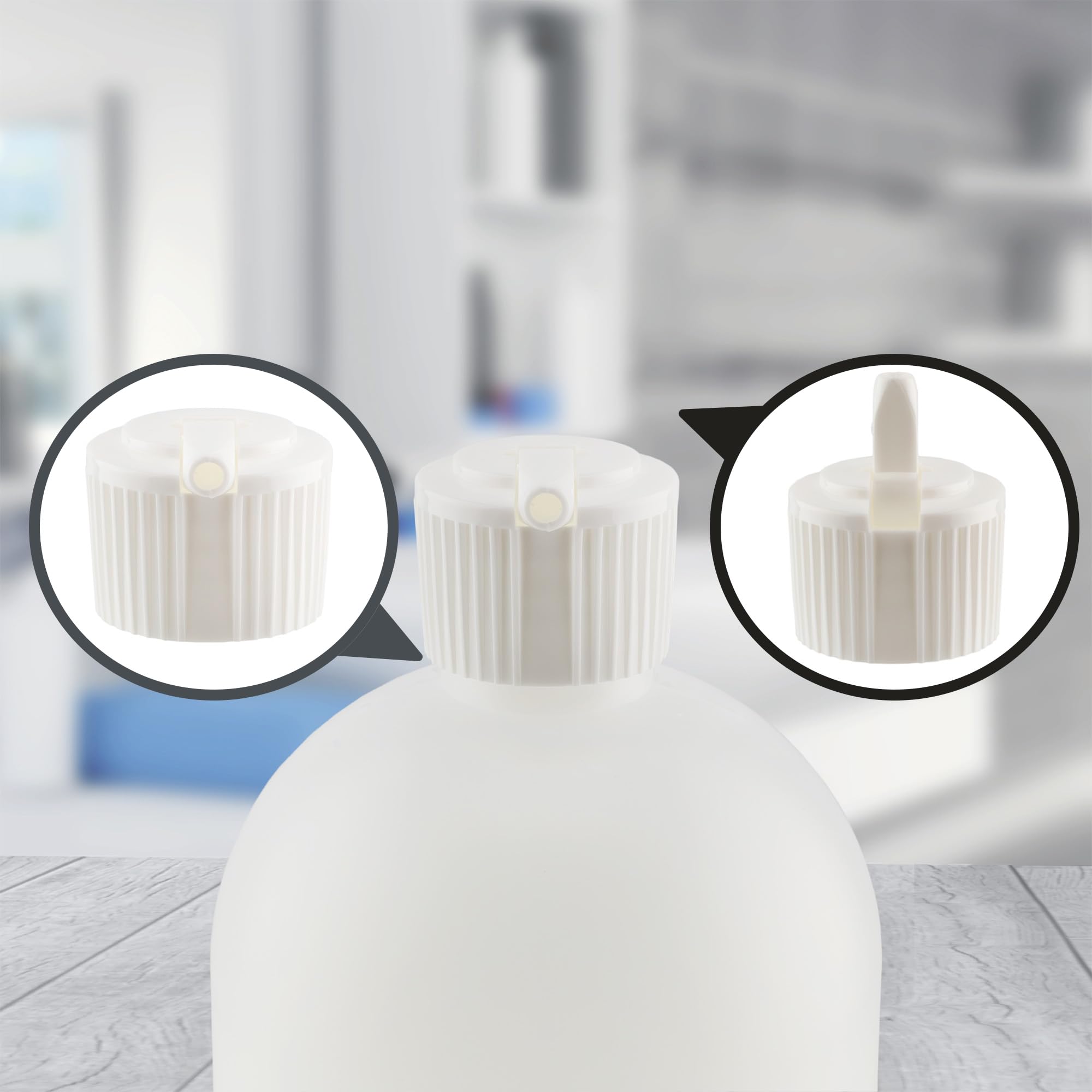 Cornucopia Brands 32oz Flip Top Plastic Squeeze Bottles (4-Pack); XL Dilution Bottle for Shampoo, Dog Grooming, Liquids Mixing, Squirt Spout