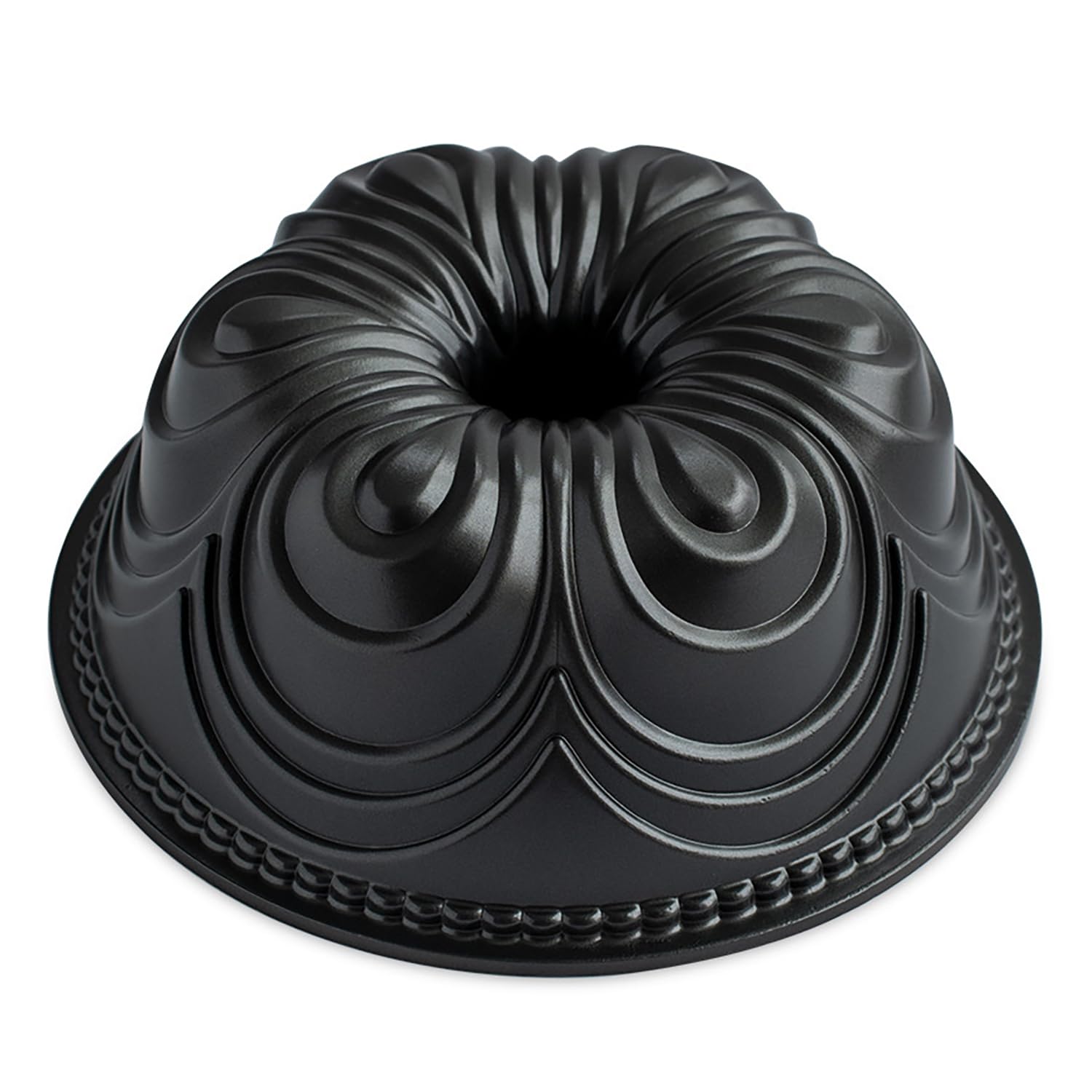 Nordic Ware Chiffon 10-Cup Bundt Pan, Original Cast Aluminium Bundt Tin, Bundt Cake Tin with Regal Design, Cake Mould Made in The USA, Colour: Gold, 24,9 x 24,9 x 9,7 cm, 87477
