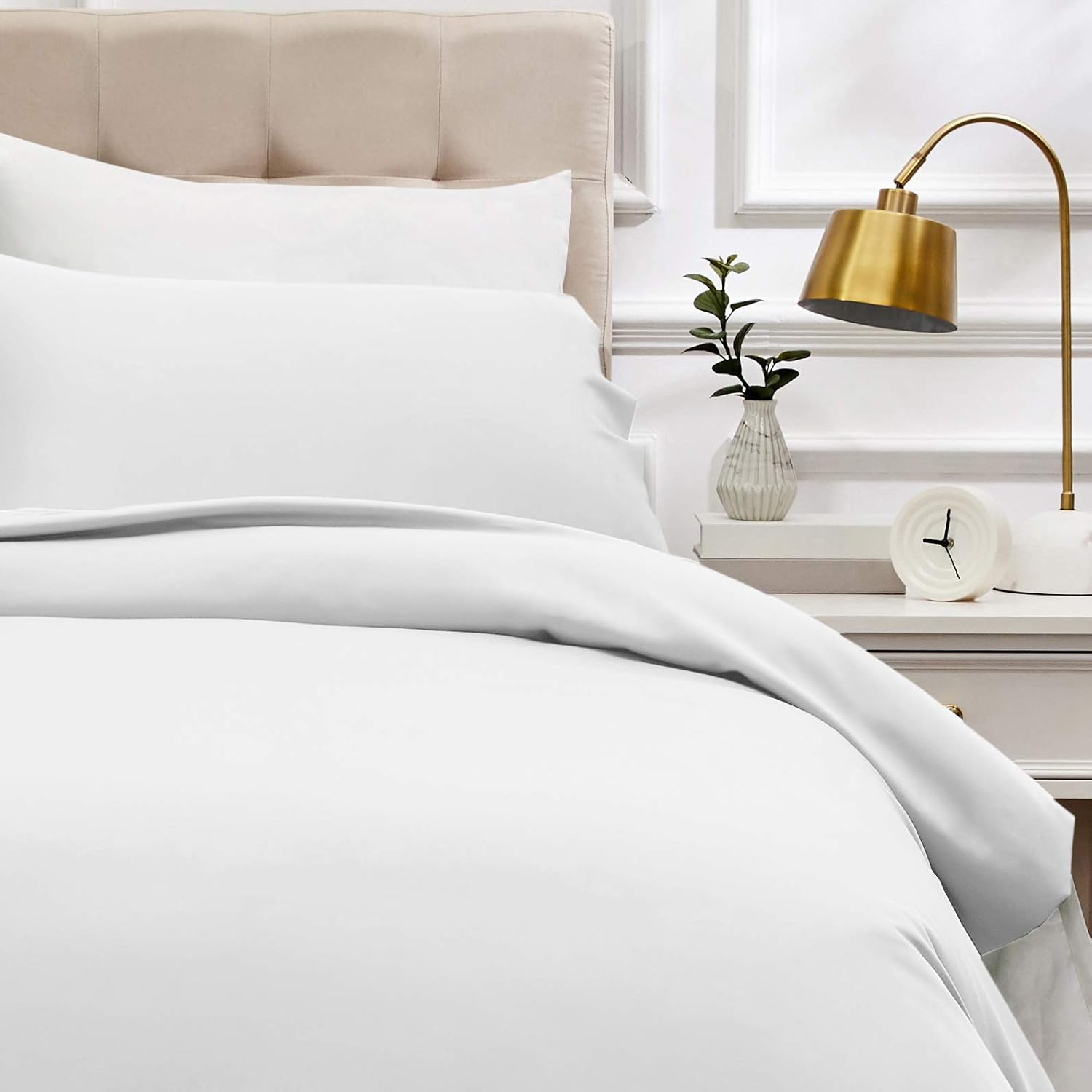 AmazonBasics 400ThreadCount Cotton Sateen Duvet Cover Set with 1