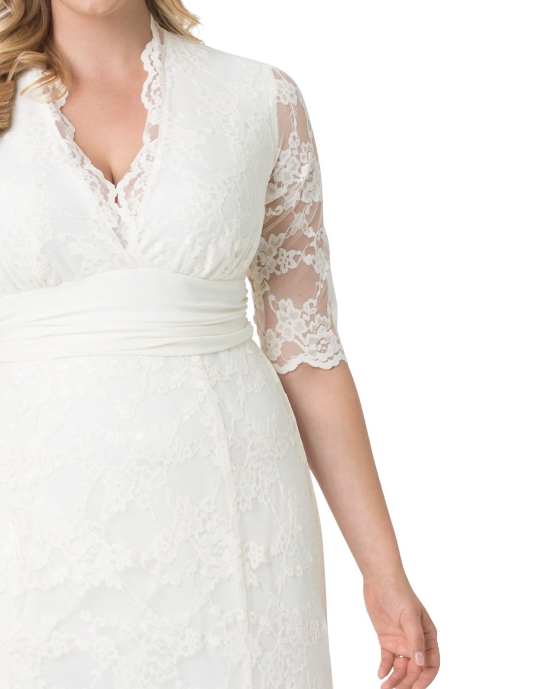 APC Kiyonna Women�s Plus Size Amour Lace Wedding Gown 288