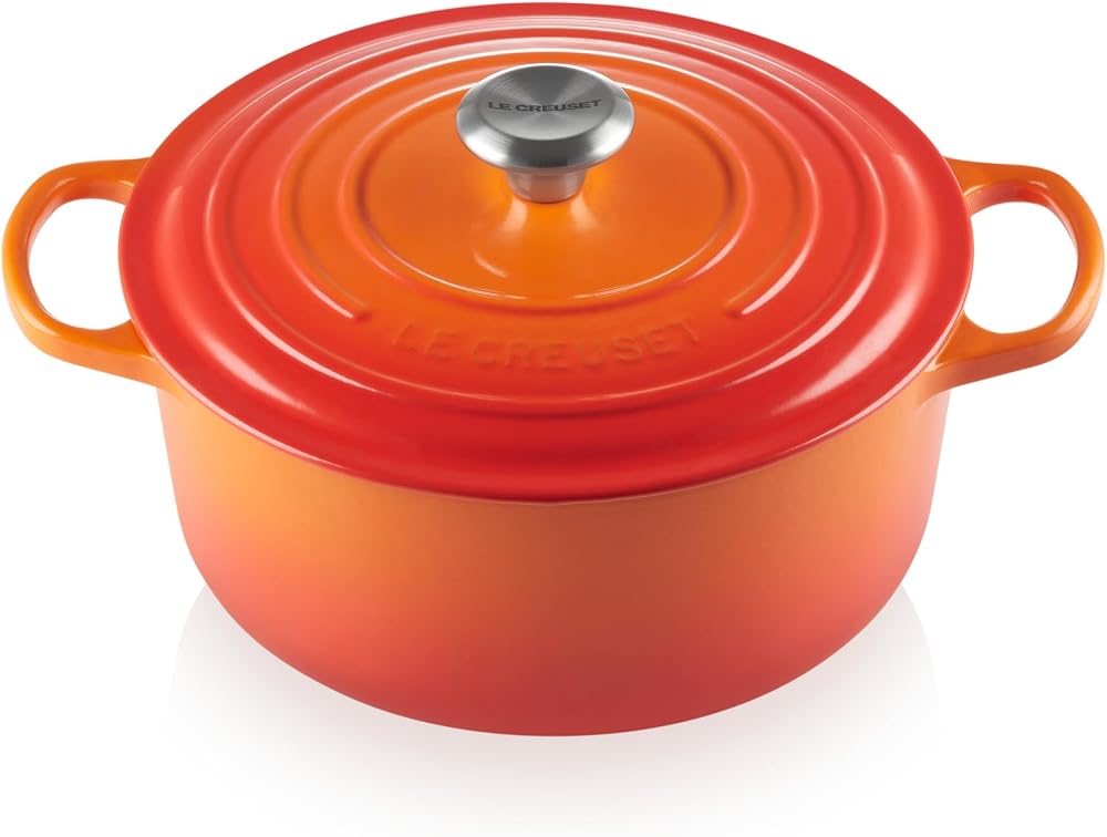 Le Creuset Signature Enamelled Cast Iron Round Casserole 26 cm Volcanic