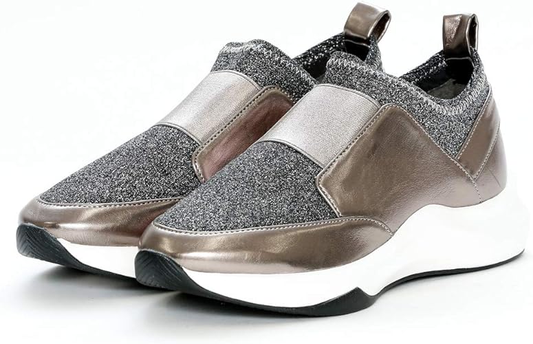 Amazon Vivian ストレッチ素材ゴムスリッポンスニーカー スニーカー