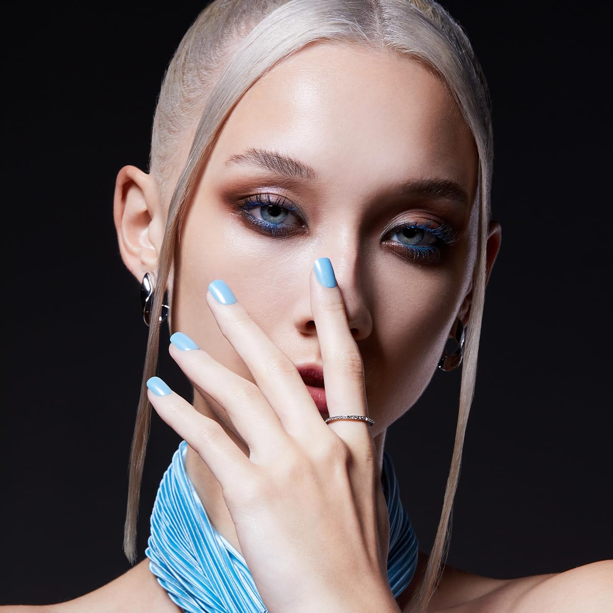 KISS imPRESS No Glue Mani Press-On Nails, Color FX, 'Meta', Medium Blue, Short Size, Squoval Shape, Includes 30 Nails, Prep Pad, Instructions Sheet, 1 Manicure Stick, 1 Mini File - Image 5