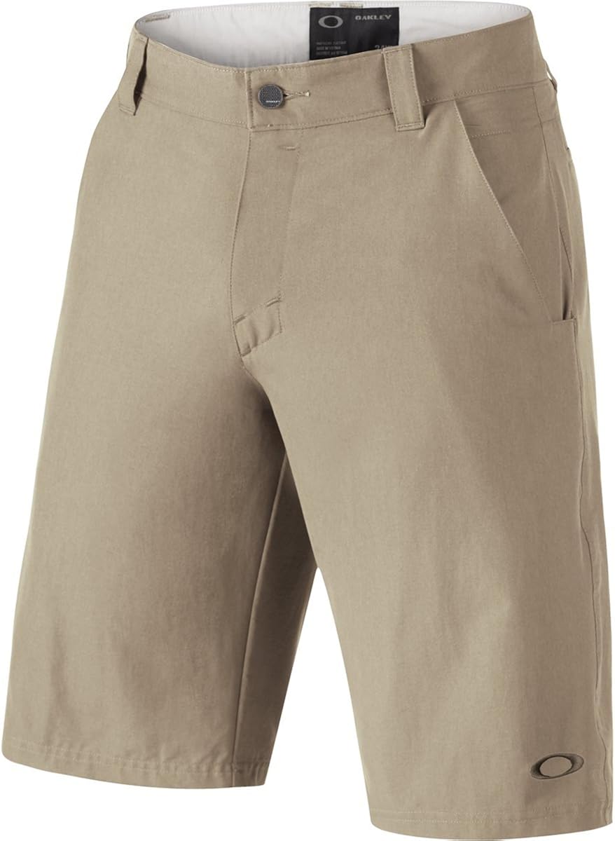 oakley men's take short 2.5