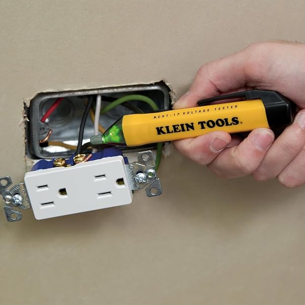 KLEIN TOOLS 69149P ELECTRICAL TEST KIT WITH DIGITAL MULTIMETER, NON-CONTACT VOLTAGE TESTER AND ELECTRICAL OUTLET TESTER, LEADS AND BATTERIES
