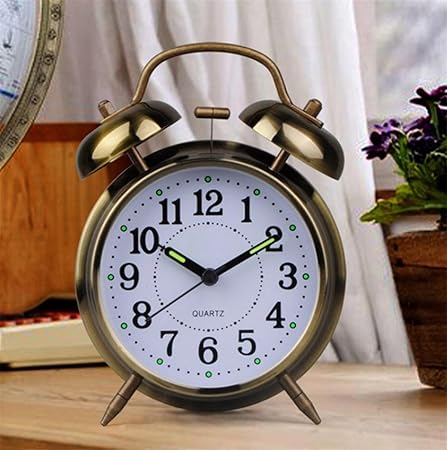 Reveil Plaque Simple Panneau Metal Bell Digital Alarme Horloge A Quartz Bronze Amazon Fr Cuisine Maison