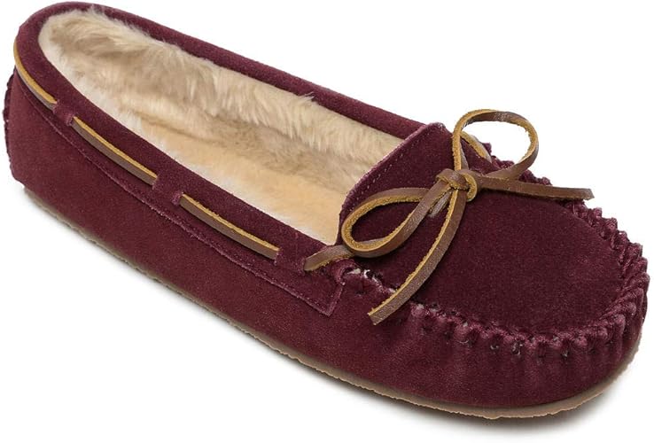 minnetonka women's moccasins amazon