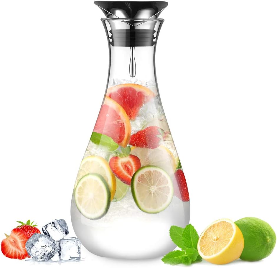 brocca di vetro con coperchio