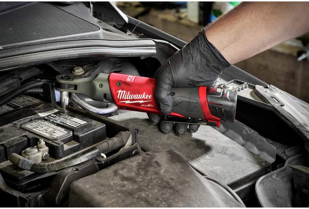 Milwaukee 2557-22 M12 FUEL 12-Volt Lithium-Ion Brushless Cordless 3/8 in. Ratchet Kit W/ (2) 2.0Ah Batteries, Charger and Tool Bag: Automotive