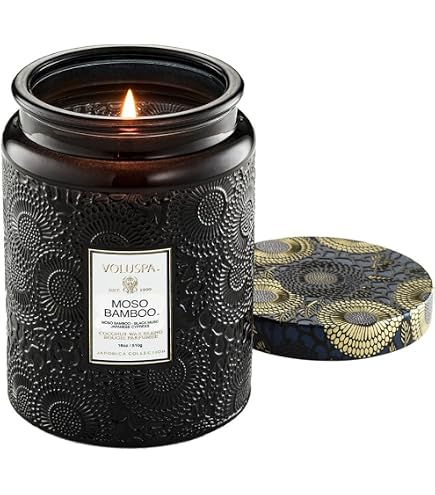 Amazon.com: Diptyque Baies Scented Candle (Berries) 600g 21 Oz