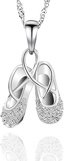 collar con diseño de ballet