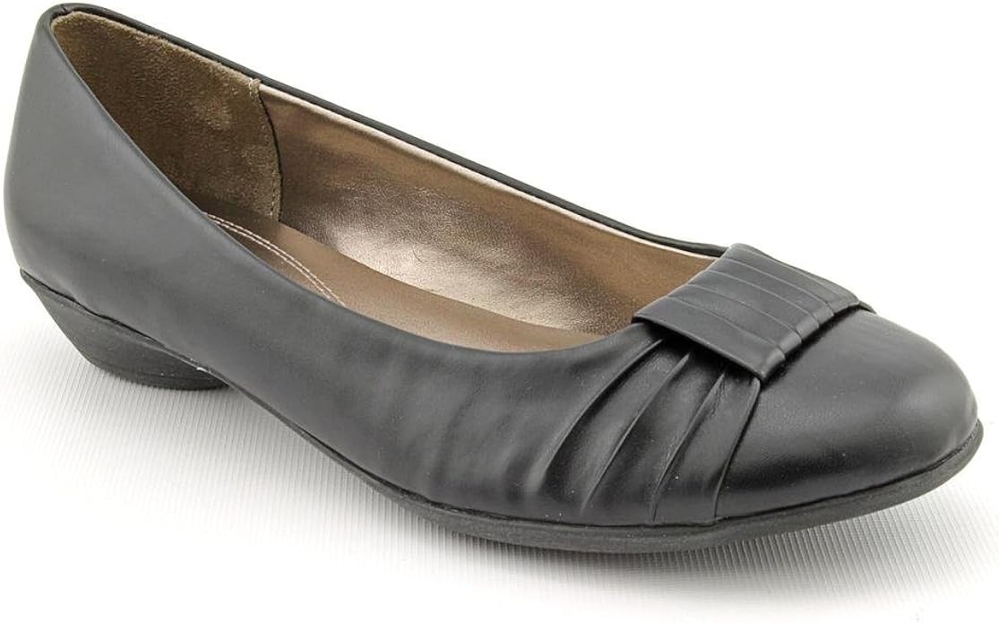naturalizer flats discontinued
