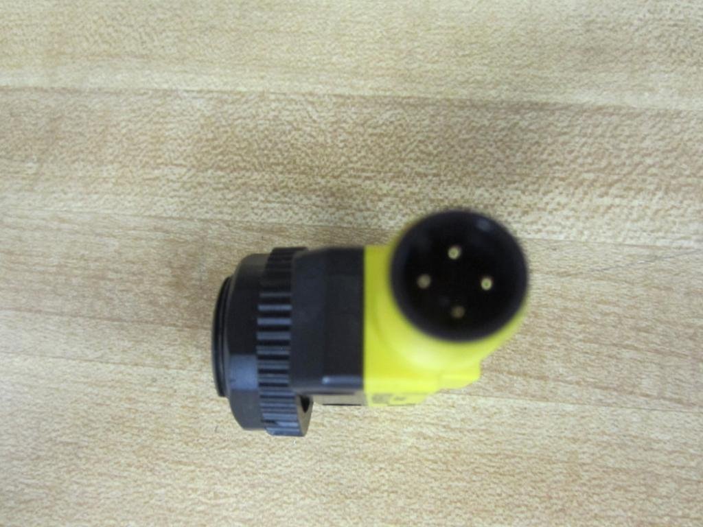 Continuous strip of 100 Surface Mount KOA Speer 1.74K ohm SMD Thick ...