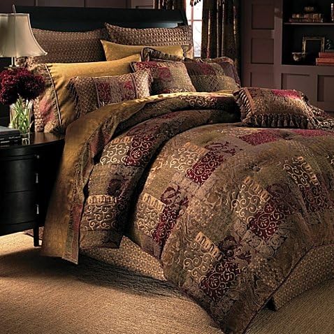 Red Classic Elegant Damask 4-piece Comforter Set, Soft-to-touch and Bundle Ln massage Comb for Complete Rest Rountine (King)