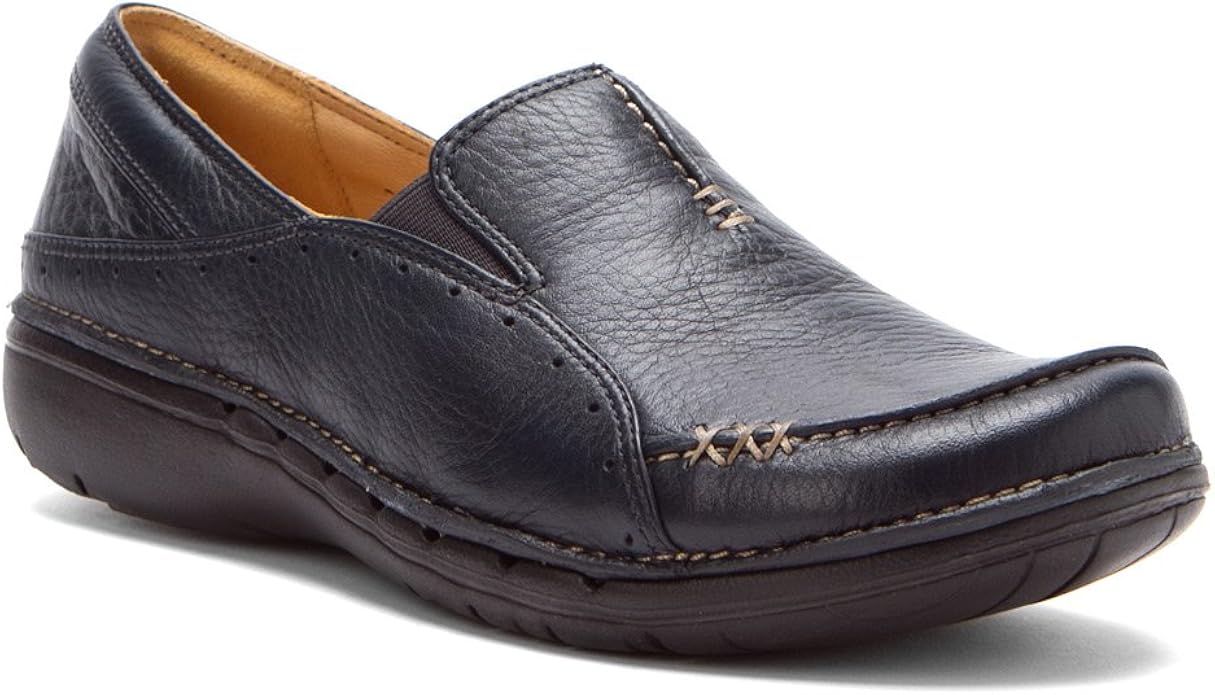 clarks navy leather shoes