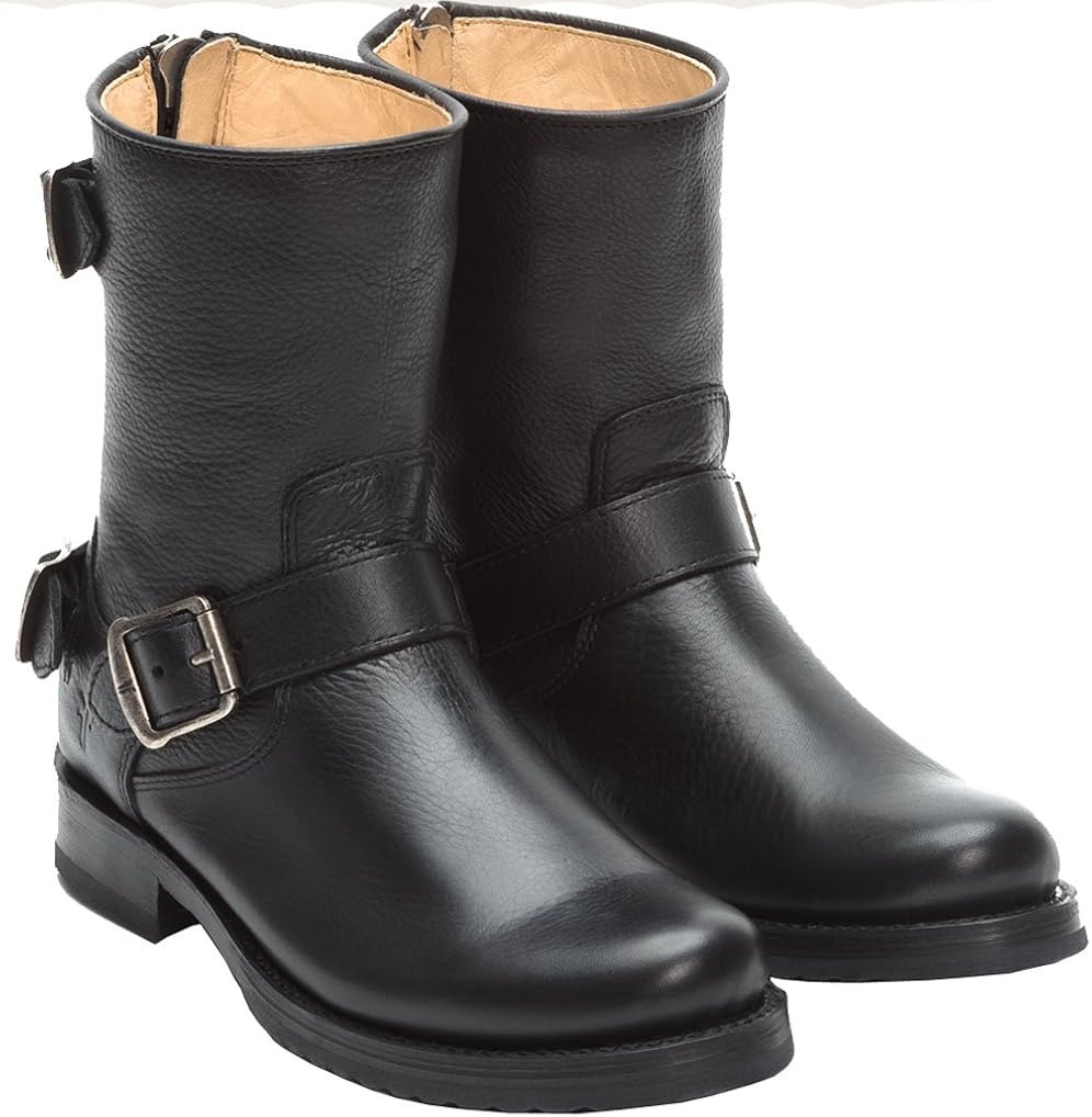 frye veronica back zip short boot