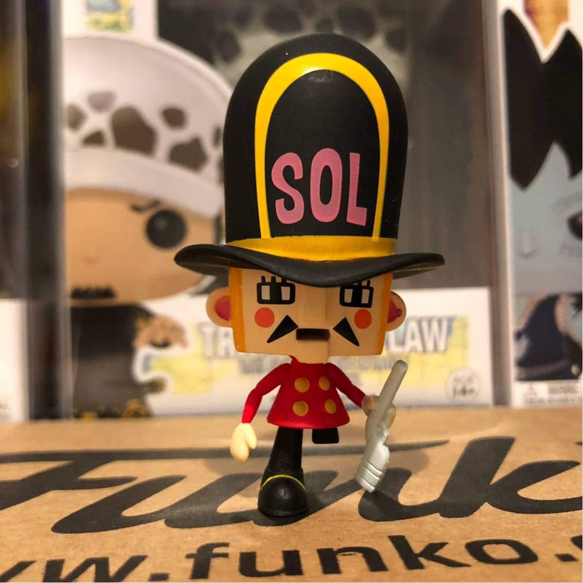Amazon 入手困難 出現率1 72 Funko Mystery Mini キュロス おもちゃの兵隊 レベッカ ミステリーミニ ファンコ ワンピース Pop ドレスローザ 303 フィギュア ドール 通販