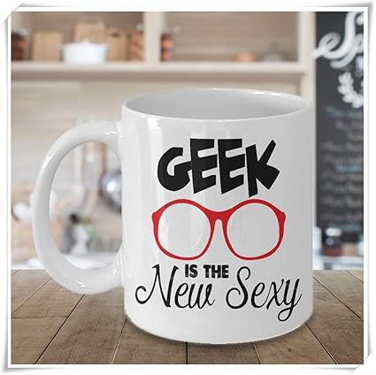 Amazon Co Jp Perfectprinttedaqa オタク マグ モチベーションを上げるマグカップ オタク かわいい言葉 ナーディへのギフトに 11オンス セラミックコーヒーマグカップ ドリンクウェア 高光沢 ホーム キッチン