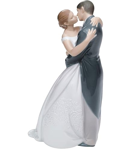 Amazon.com: Lladro Porcelain Wedding Day Couple Bride