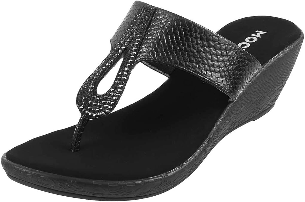Amazon.com | Mochi Women's Black Fashion Sandals (32-909) | Flats