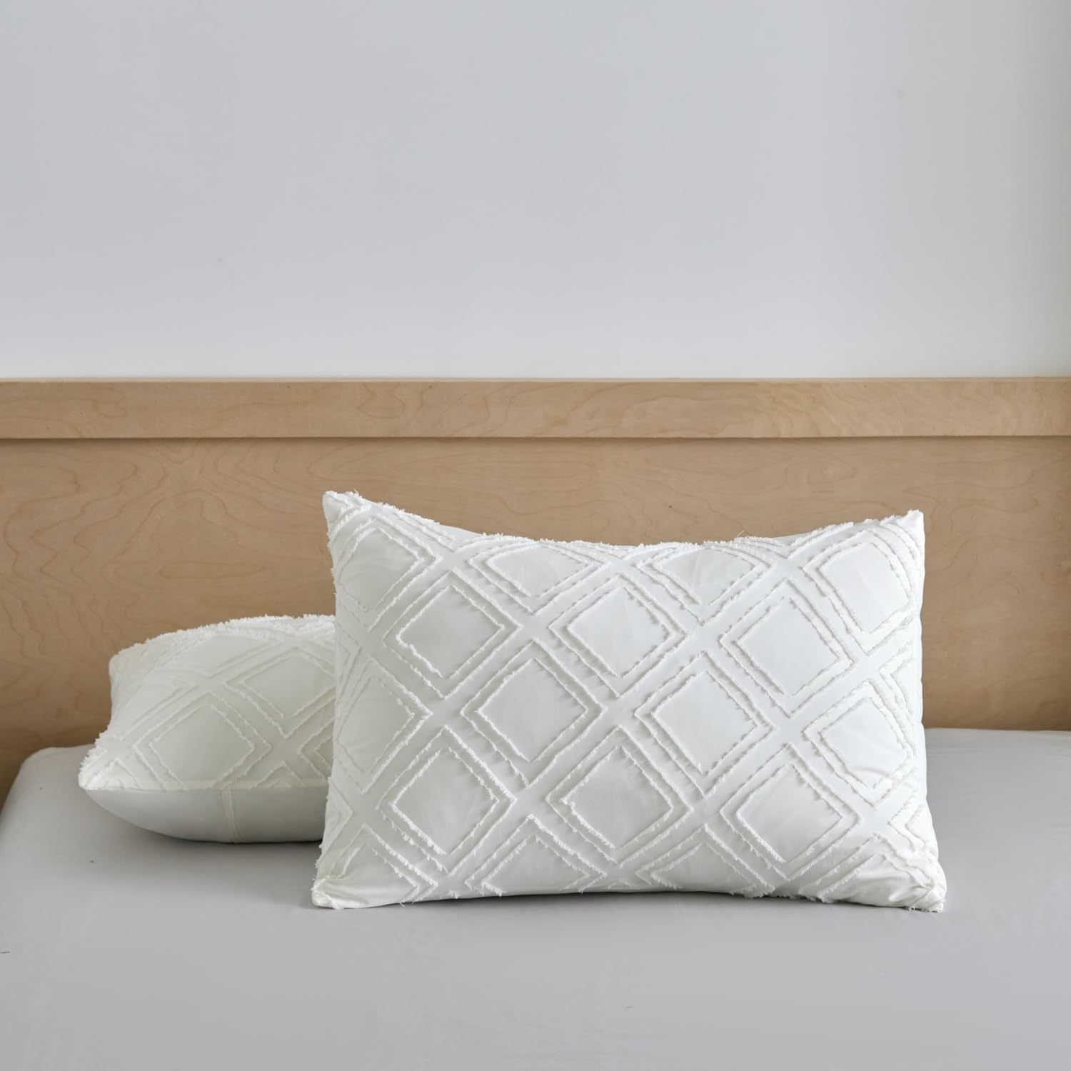 Photo 1 of xuan dian Standard Pillow Shams 2 Pack, Standard Size Pillowcases, Soft Microfiber Geometric Tufted Pillow Covers with Envelope Closure, Ivory, 20x26 Inches