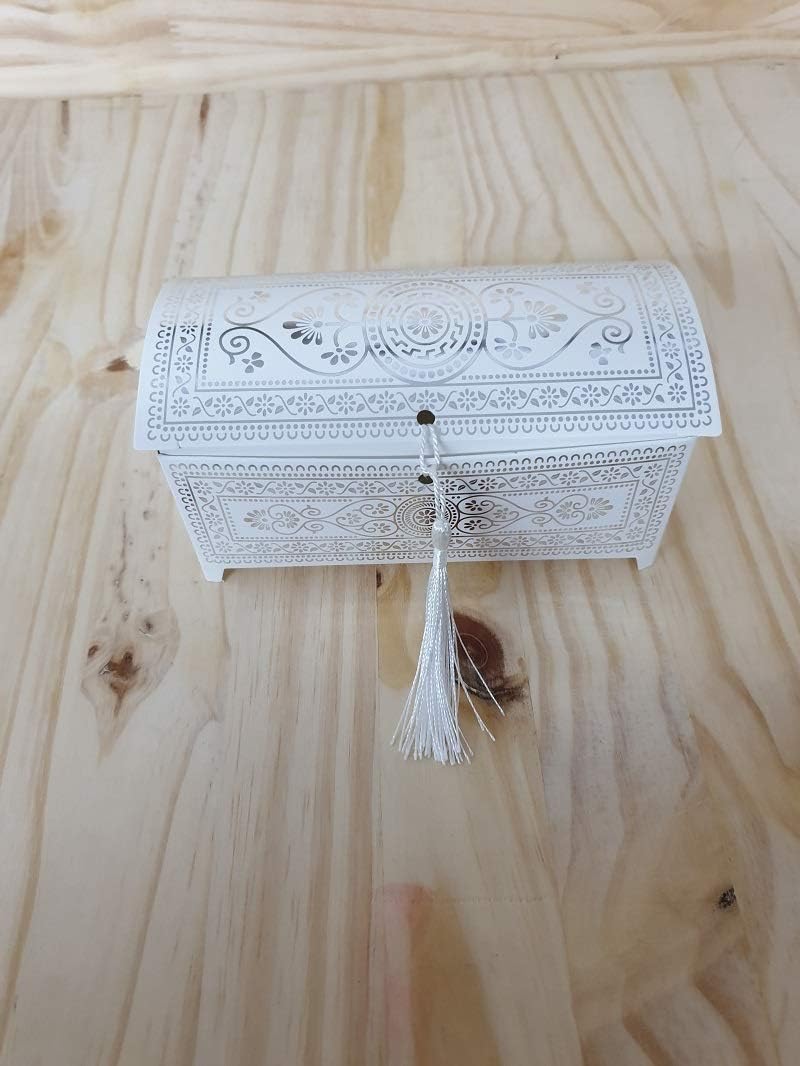 Alianzagestion Com Ustensiles A Patisserie Patisserie Dounia Mariage Boite Gateau En Forme Coffret Avec Pompon Blanc Argente X25