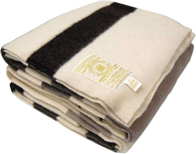 Hudson Bay 3.5 Point Twin Size Millenium Blanket Kitchen
