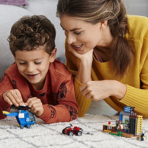 2 LEGO+Juniors+Mountain+Police+Building