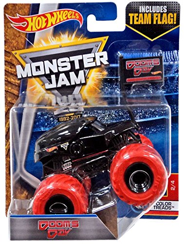 Hot Wheels 2017 Monster Jam 1:64 Scale with Team Flag - Dooms Day 2/4 color treads