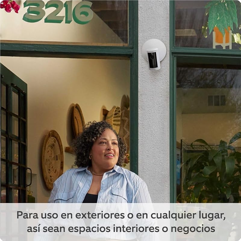 | Cámara exterior Plus con batería (Outdoor Camera Plus última generación) | Vídeo 2K de gran angular | Cámara inalámbrica exterior | Prueba gratuita de 30 días del plan de suscripción Ring
