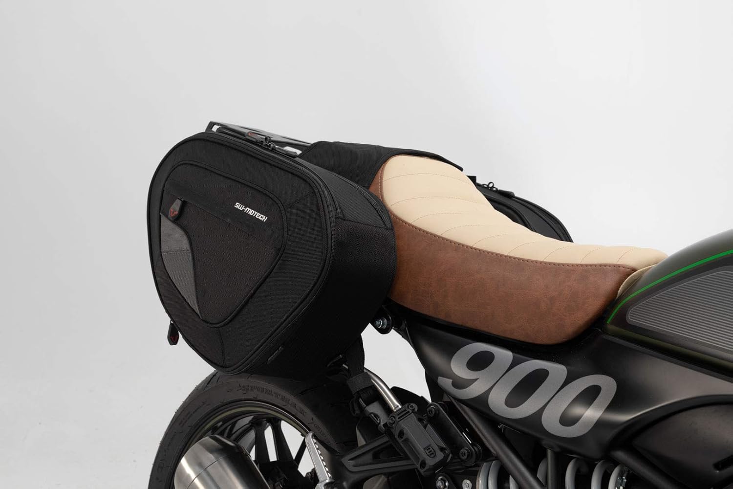 Amazon Sw Motech Blaze H サドルバックセット ブラック Kawasaki Z900rs 17 Z900rs Cafe 17 Hta 08 740 b サイドバッグ サドルバッグ 車 バイク