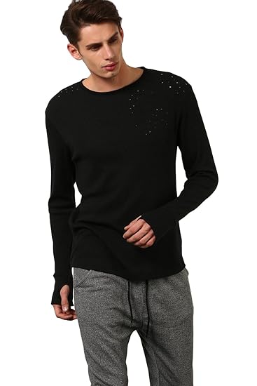 shahid kapoor skull t shirt