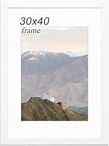 RUN HELIX 30x40cm Picture Frame with Mat and Plexiglass White