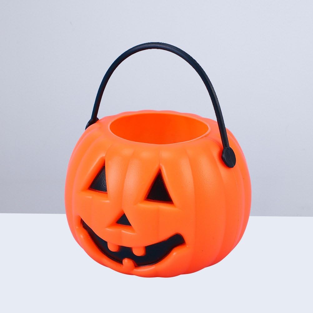 Amazon Com Bestoyard 10pcs Mini Pumpkin Buckets Halloween Candy Basket Trick Or Treat Bucket Halloween Party Supplies Orange Home Kitchen