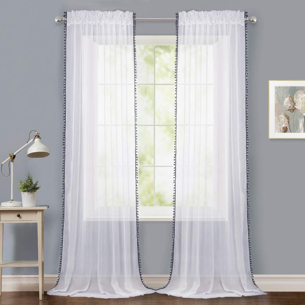 Best pompom for living room