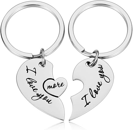 Amazon Co Jp 父の日ギフト 娘 妻 母 娘 I Love You More カップル キーチェーンセット 結婚式 誕生日プレゼント 彼氏 彼女 記念日 男性 夫へのギフト 文房具 オフィス用品