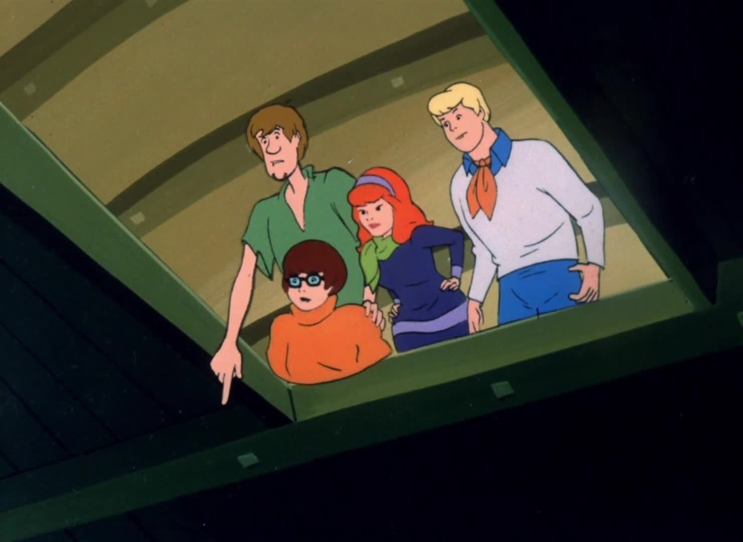 Скуби ду всадник без головы. Scooby doo where are you watch. Scooby doo where are you watch. Скуби-ду и призрак ведьмы. Скуби ду where are you.