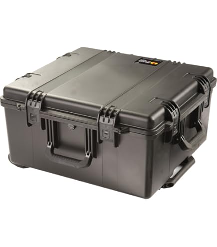 Amazon.com: Pelican Storm iM2875 Case With Foam (Black) : Sports