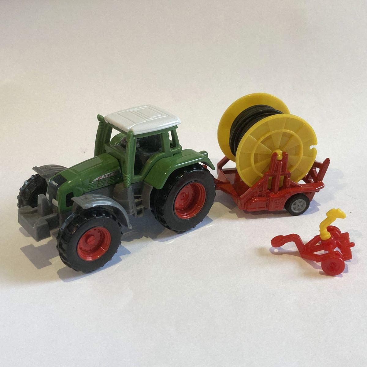 siku 1677, Tractor with Irrigation Reel, Metal,Plastic, Multicolour, Removable sprayer