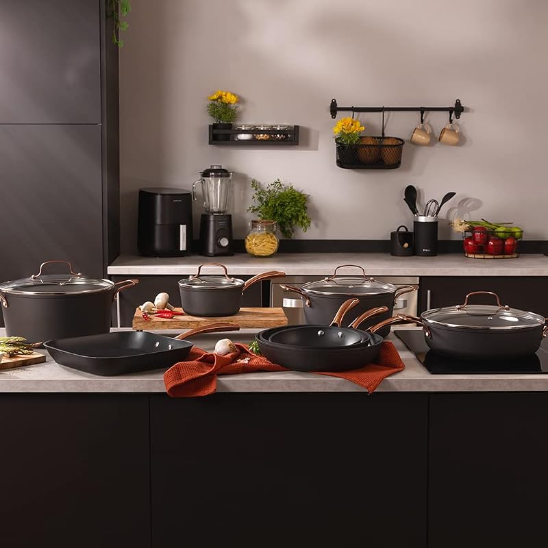 Sartén Polka Fantasy 24 Bucket Golden. Diámetro 24, Aluminio Forjado, Revestimiento Antiadherente Platinum Plus Teflon, Libre PFOA, Mango de Acero Inox, Apta para Inducción
